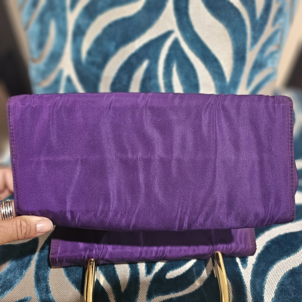 Authentic Prada Tessuto Bag - Picture 5 of 10